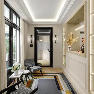 ***** Aparthotel Black Door Frankreich